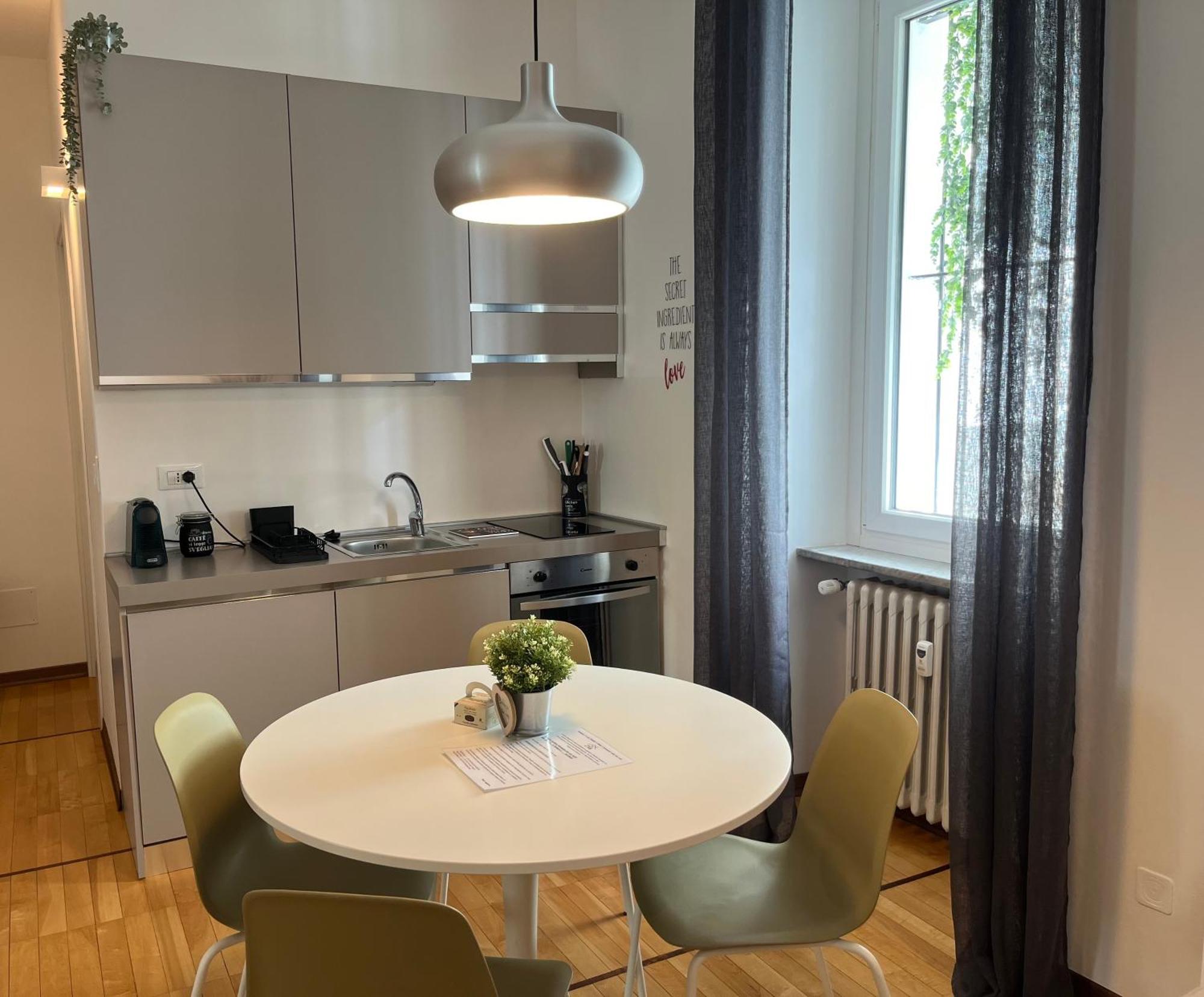 Game,Set And Love -Loft Nel Cuore Di Aosta Exterior foto